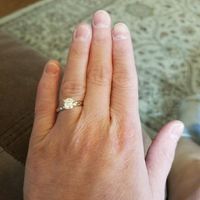 Show off your solitaire ring! 💎 - 1