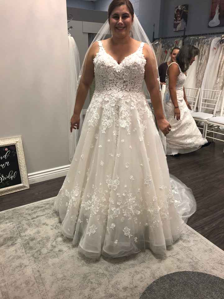 Let me see your dresses! - 1
