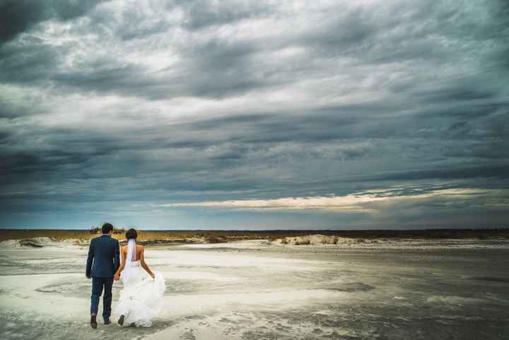 What is your must have wedding photo?!