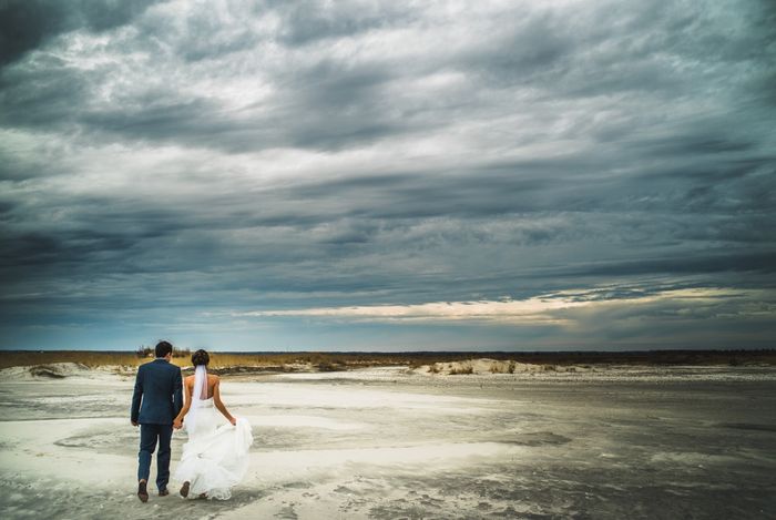 What is your must have wedding photo?!