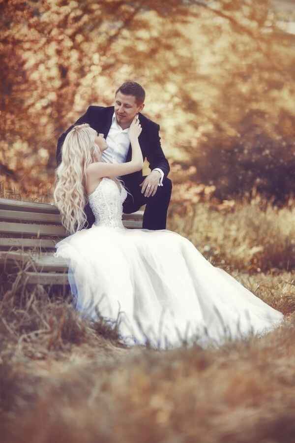 Brides wearing their hair down