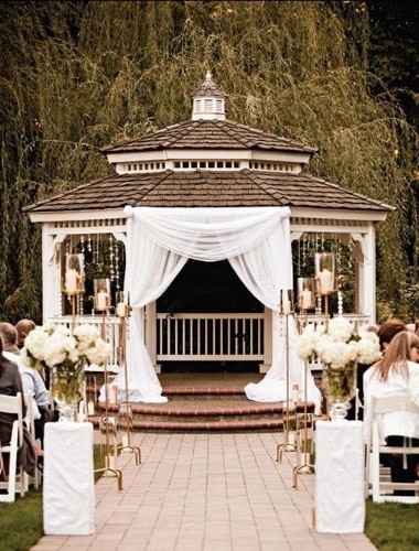 Help Me With Ceremony Decor!