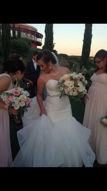 Show me your dress!
