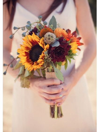 Paging Centerpiece! - Bouquet Budget