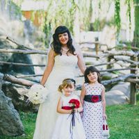 I need ideas for flower girl!! Please help!!!!