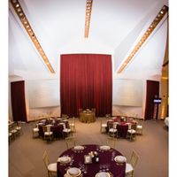 Let's see those wedding venues!