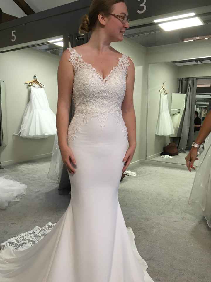 Seamstress gone awol after last fitting a week before wedding! - 1