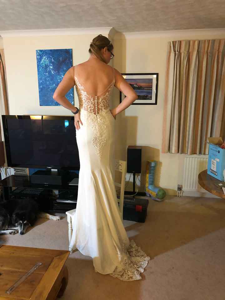Seamstress gone awol after last fitting a week before wedding! - 2
