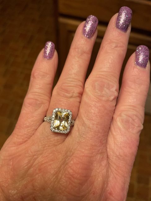 Brides of 2022! Show us your ring! - 1