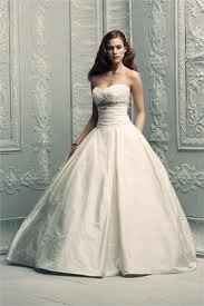 Dress Time, a lot of new faces so please share your dress!!