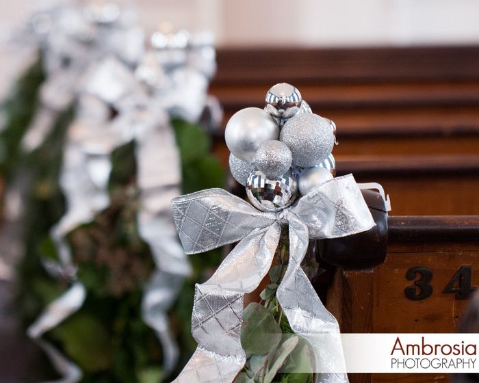 Calling Christmas brides and/or Christmas lovers!