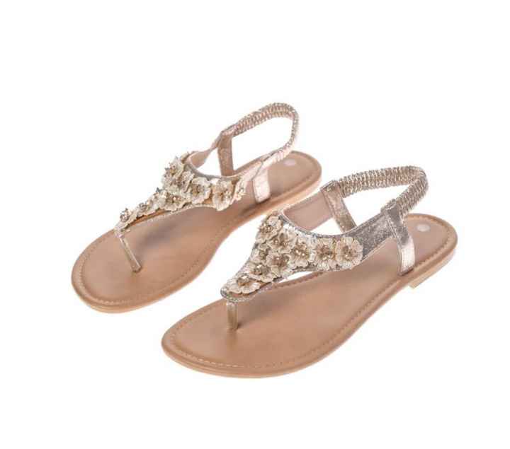  Flat bridal shoes? - 1