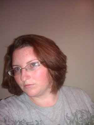 should i wear my hair straight or curly?