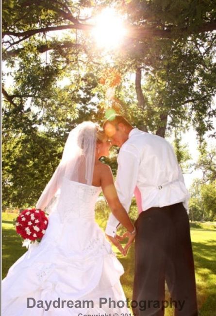 Fairy tales DO come true<3! (wedding pictures)