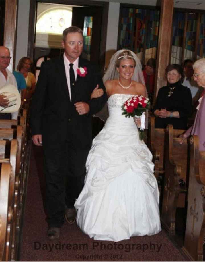 Show me your wedding dress!!!