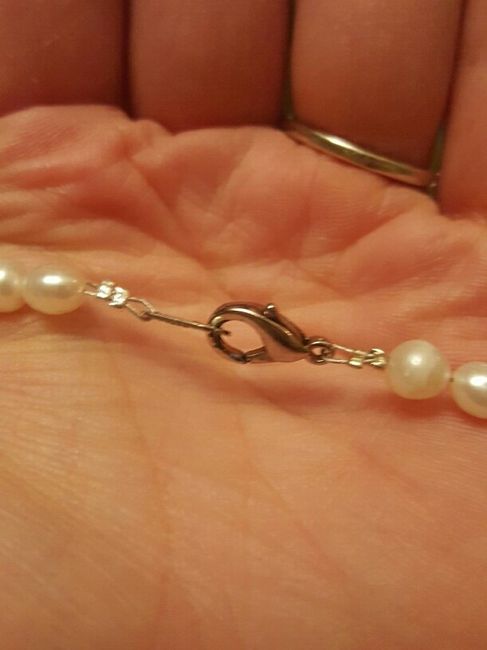 Restringing pearls