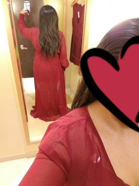  Found a Dress For My Engagement Photos! - 3