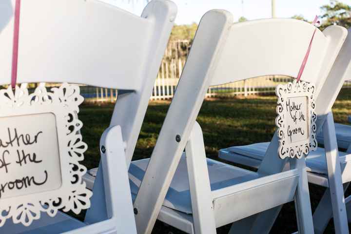 It's been a while. Here are pictures from my DIY wedding.