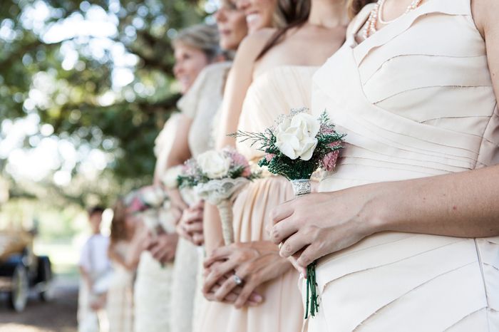 It's been a while. Here are pictures from my DIY wedding.