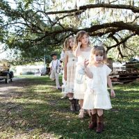 It's been a while. Here are pictures from my DIY wedding.