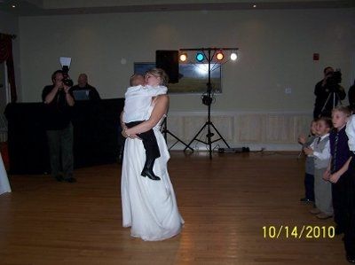 I'm MARRIED!!! Pictures!!