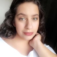 Feedback on makeup for engagement pictures