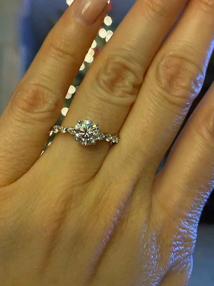 Brides of 2022! Show us your ring! - 1