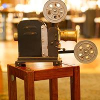 planning a hollywood theme wedding, help please?