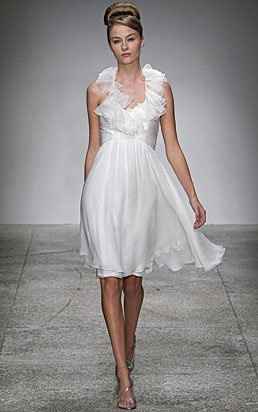 Intimate Maui Four Seasons Wedding - I'm STUCK on the dress...