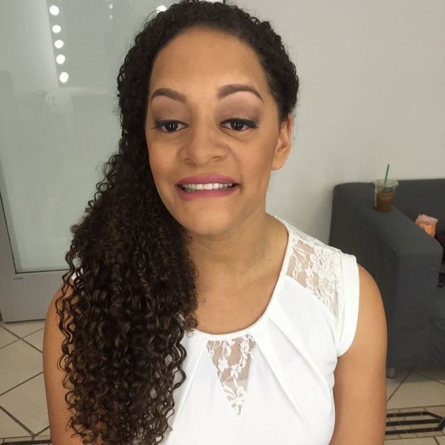 Calling all Curly Hair Brides