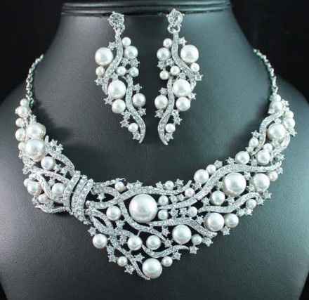 Bridal Statement Necklace...