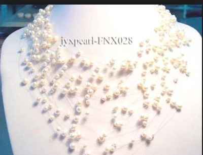 Floating "bubble style" pearl necklace