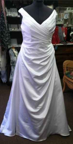 Show me your gown!