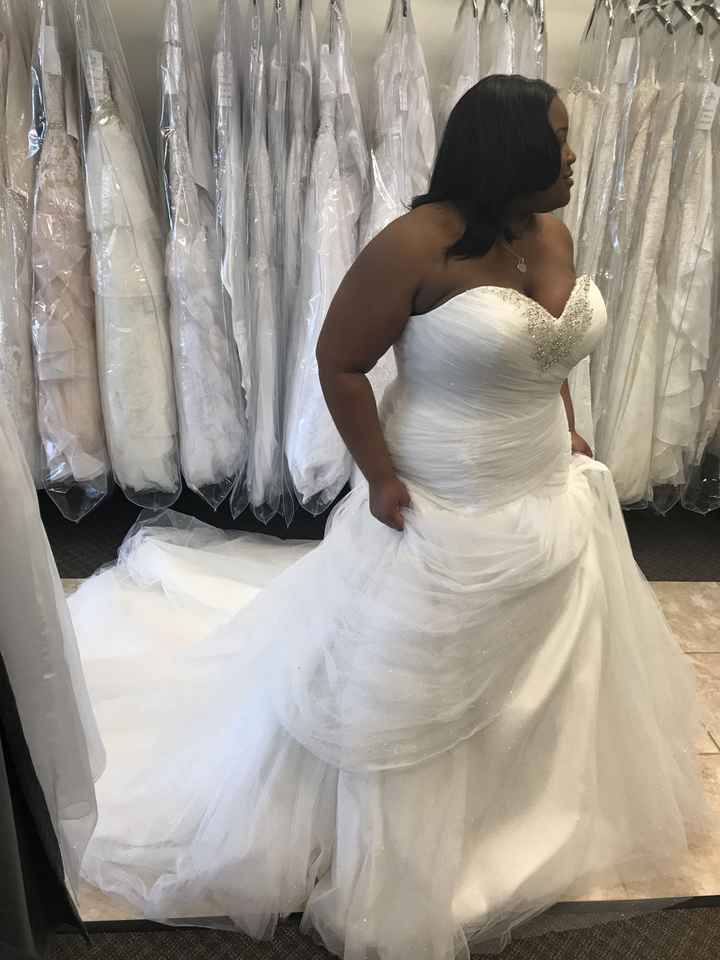 Plus size ladies, show me your dresses!! - 1