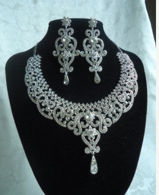Bridal Statement Necklace...