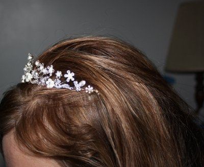 wedding tiara help