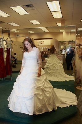 It's time for some dress porn....