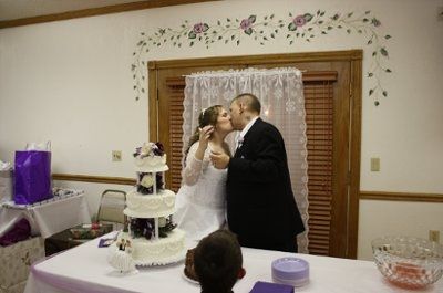 I'm now a 'wife with a baby bump' PICS!!