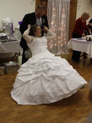 I'm now a 'wife with a baby bump' PICS!!