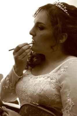 I'm now a 'wife with a baby bump' PICS!!