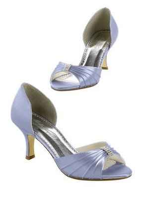 Do your shoes match your dress? Show me!