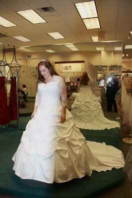 It's time for some dress porn....