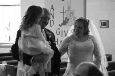 I'm now a 'wife with a baby bump' PICS!!
