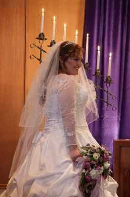 I'm now a 'wife with a baby bump' PICS!!