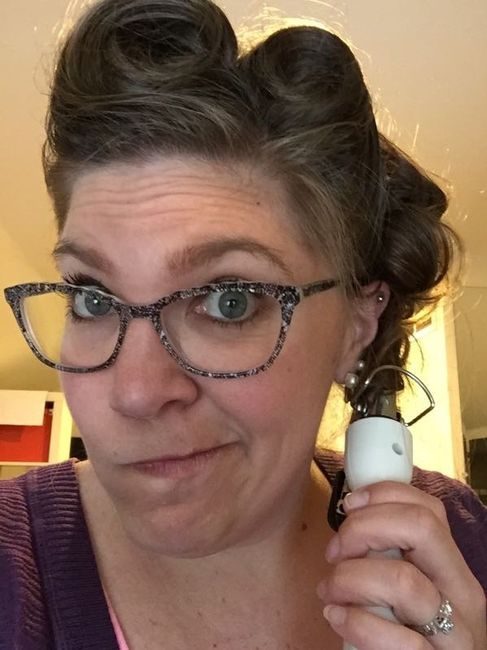 What to do with my hair for a boudoir photo shoot?