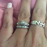 Twist on the ol' Ring Pics!