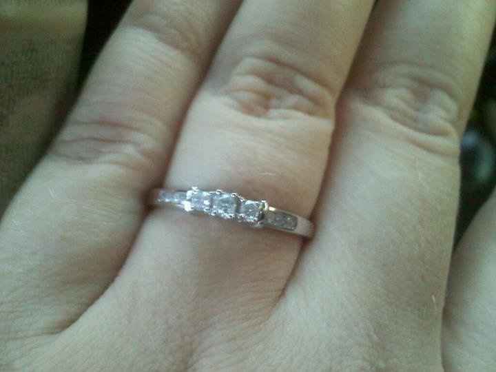 EVERYONE, show me your ring!! :)