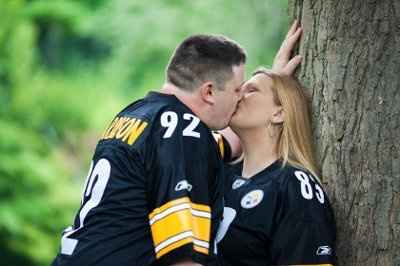 Got Engagement Pics in!!