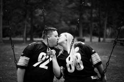 Got Engagement Pics in!!