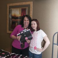 Who is behind that avatar? Selfie time!